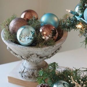 Meet your Posher, Roxanne